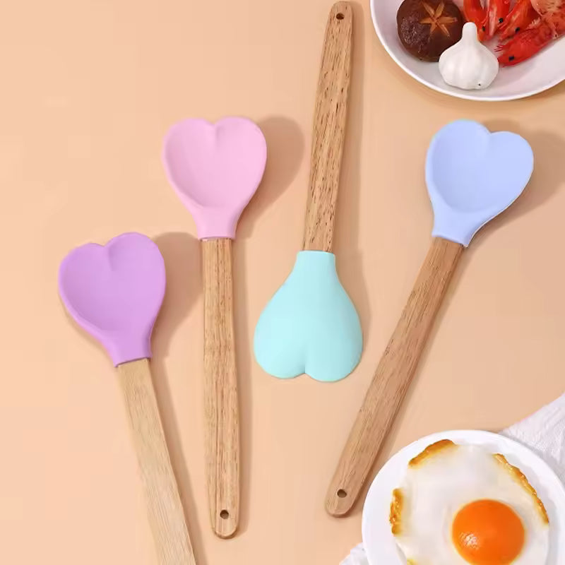 Heart-Shaped Silicone Cream Spatula